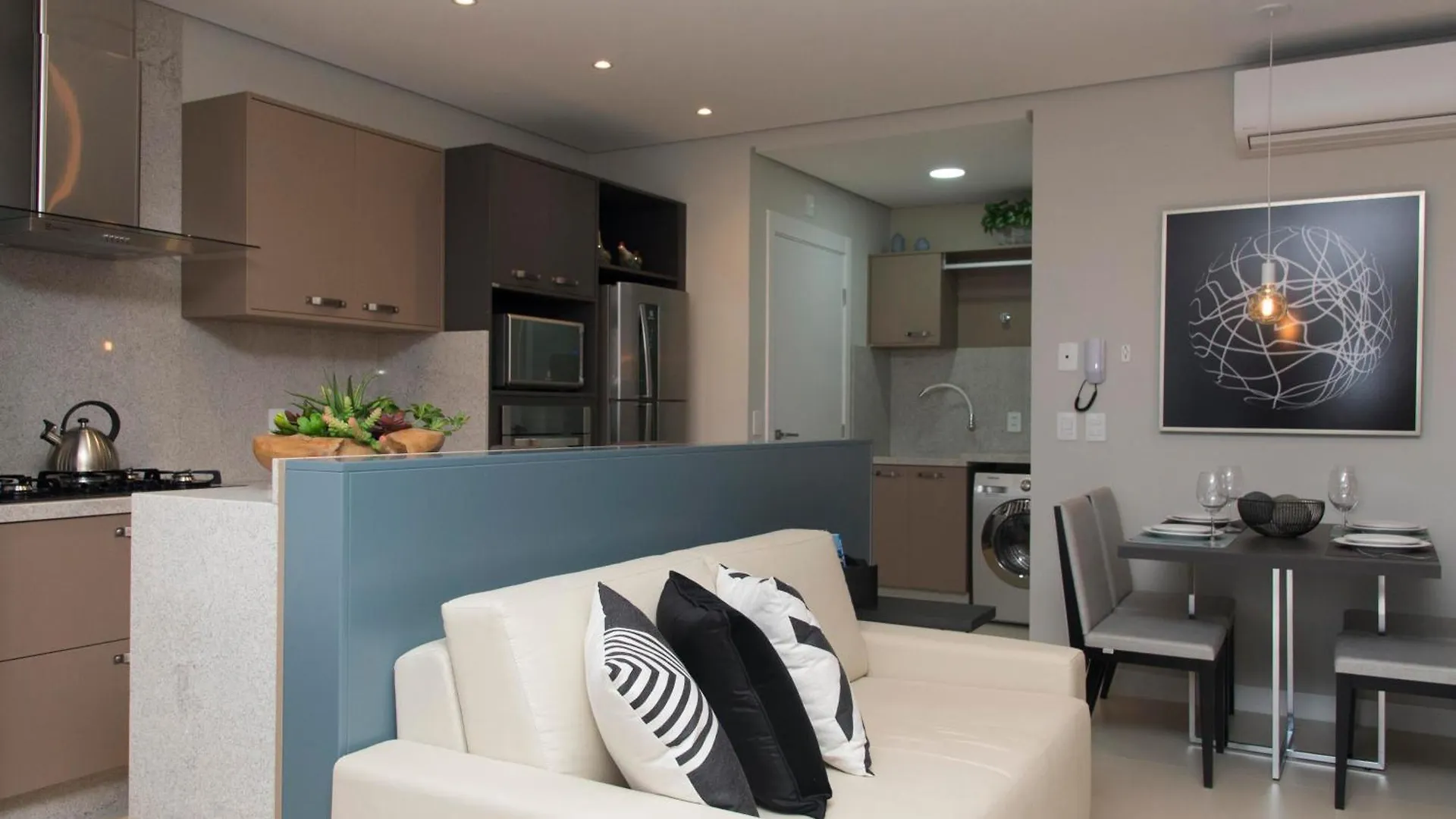 Jardim Milano! Luxo E Conforto No Centro Cen16 Florianópolis