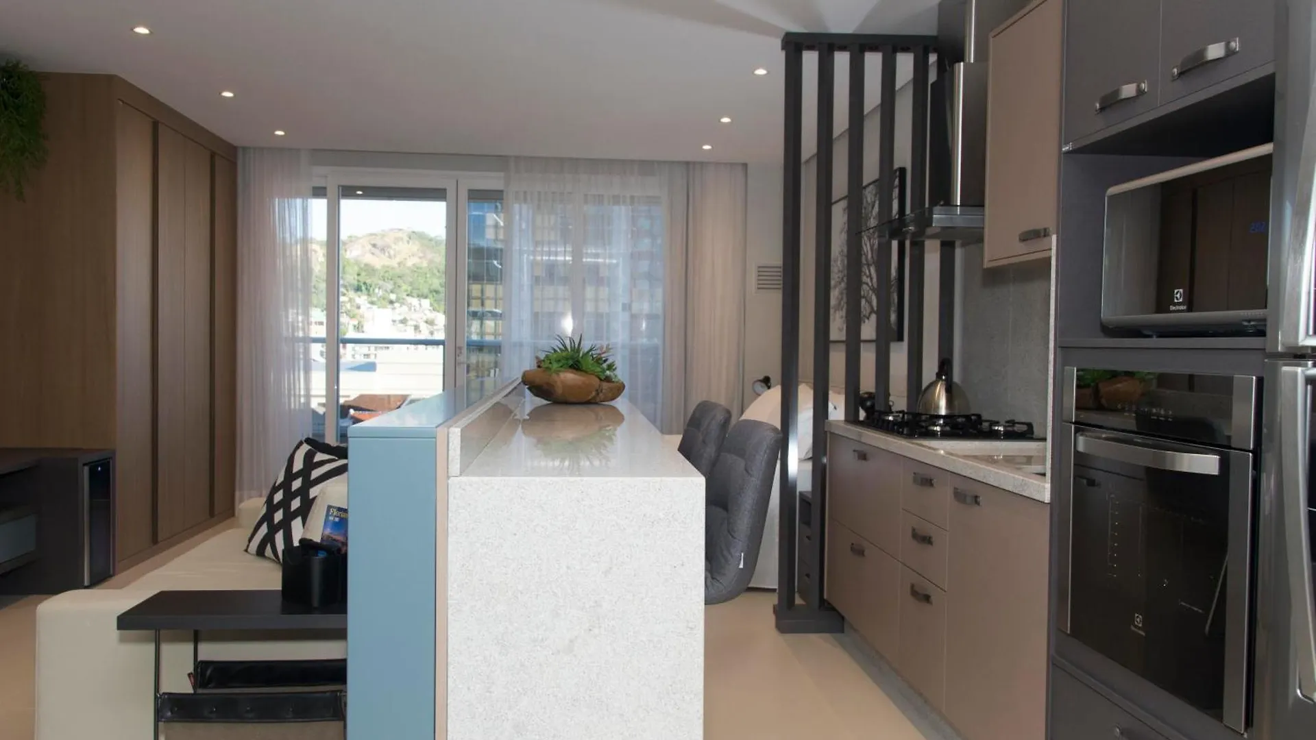 Appartamento Jardim Milano! Luxo E Conforto No Centro Cen16 Florianópolis Brasile